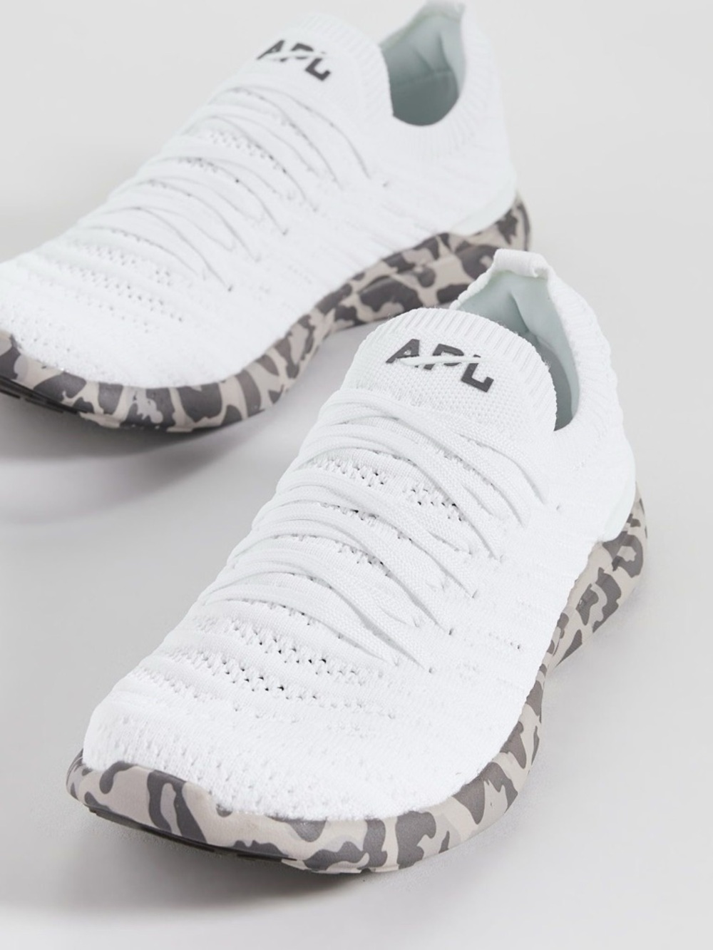 APL women's techloom wave